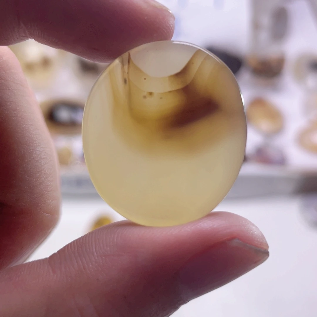 玛瑙/玉髓颈饰合金