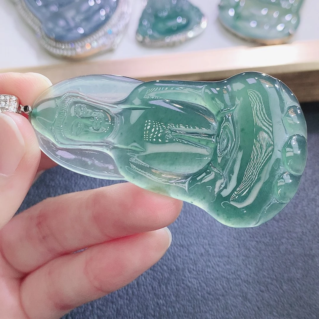 翡翠未镶嵌挂件翡翠