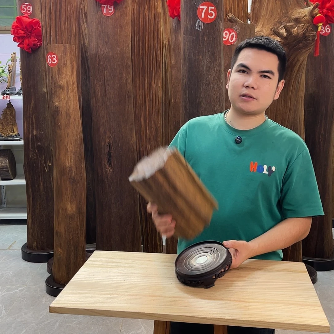 沉香碎屑沉香原材料