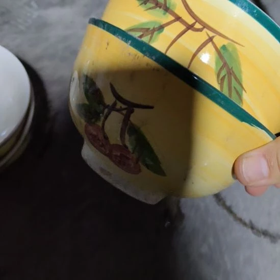 徐***某瓷片磁州窑陶瓷盘碗壶杯