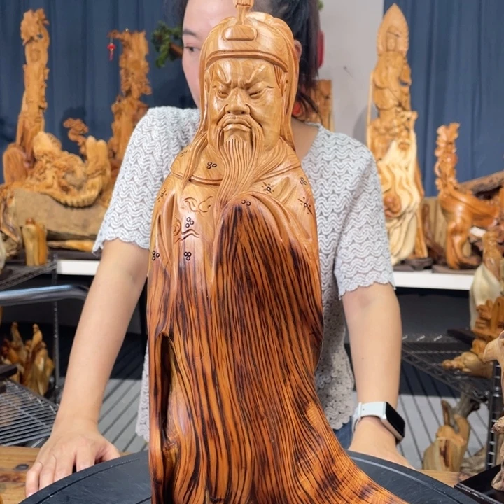 柏木（崖柏）随型摆件