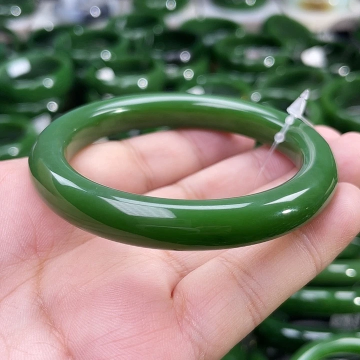 未镶嵌手镯和田玉（碧玉）
