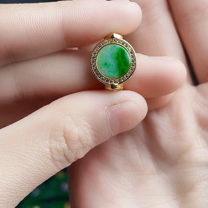 翡翠银S925镶嵌颈饰多样性