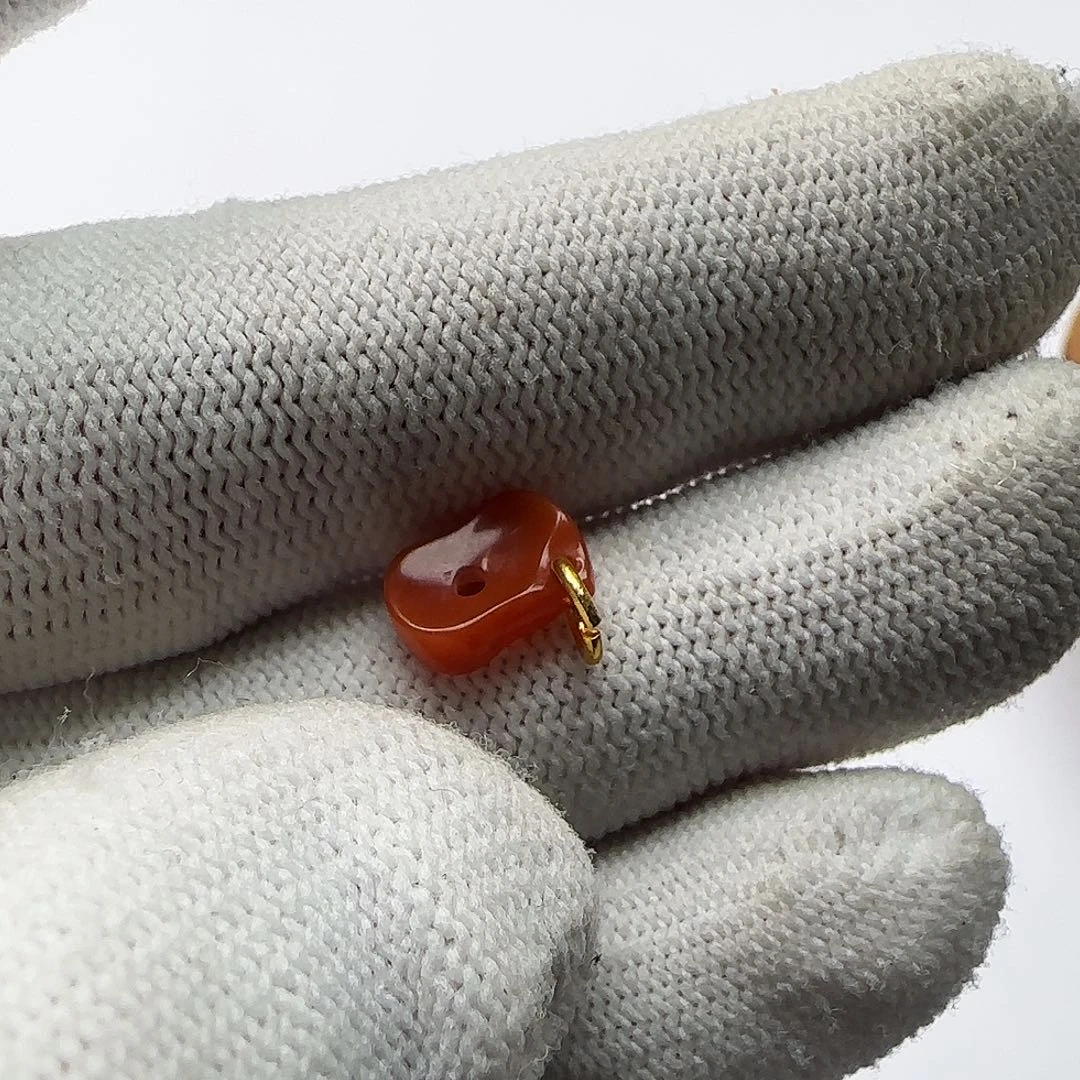 y***.南红玛瑙未镶嵌珠子