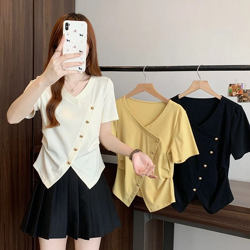 2025夏装新款胖mm大码女装简约休闲v领不规则别致纽扣短袖T恤上衣