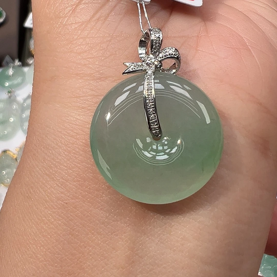 翡翠18K金镶嵌吊坠(不含链)平安扣