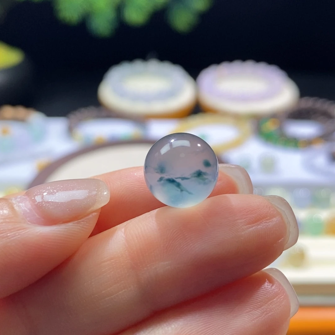 颈饰未镶嵌翡翠高冰飘蓝花卡12.3mm