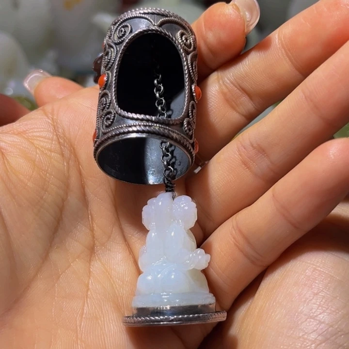 和田玉未镶嵌挂件