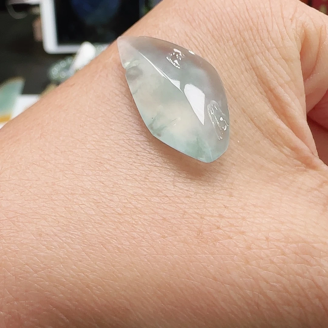 定制翡翠未镶嵌缅甸翡翠挂件