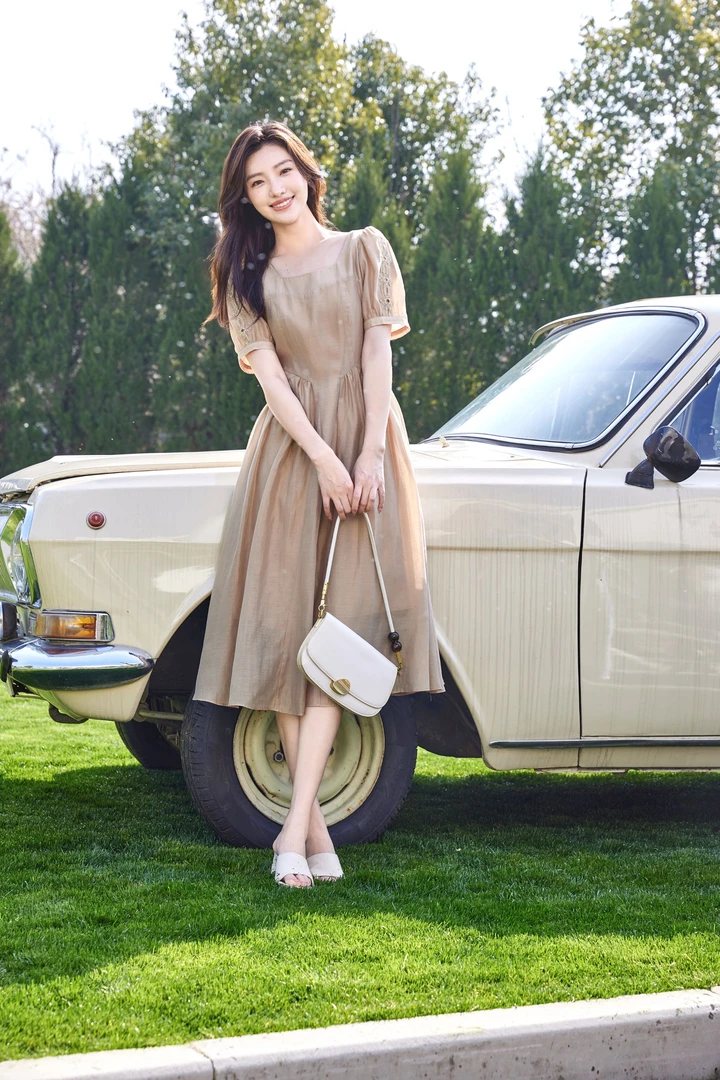 【精品】YANGSHANG 修身裙纯色印花A字裙长裙连衣裙收腰款AZ5727