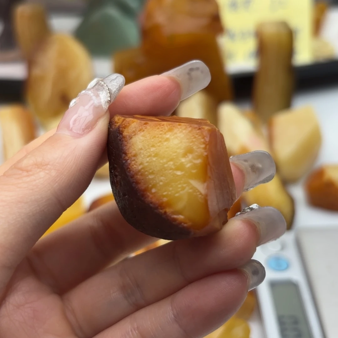定制琥珀未镶嵌栗****高