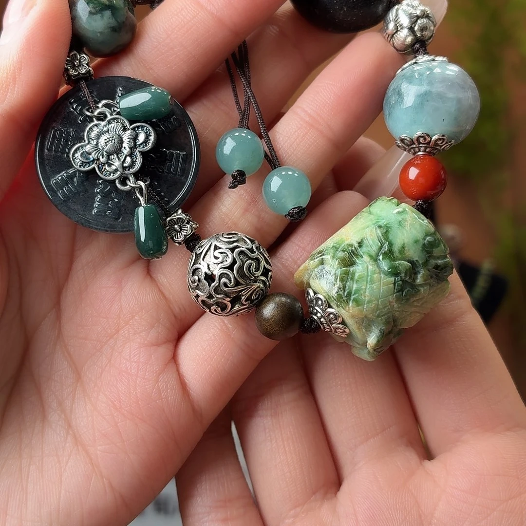 翡翠未镶嵌耳饰手串