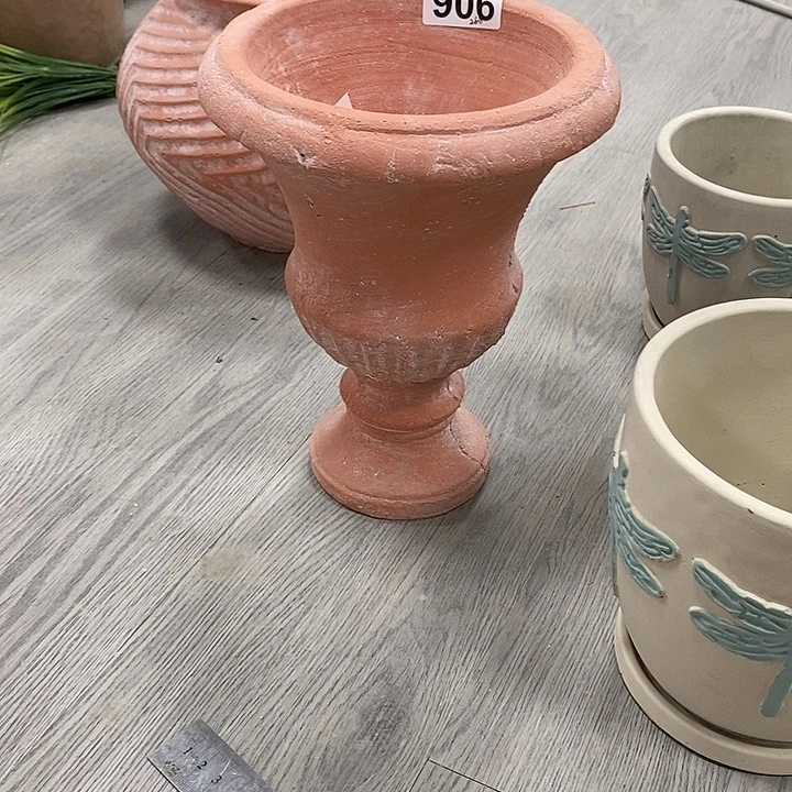 向****亮复古风格244466645798
