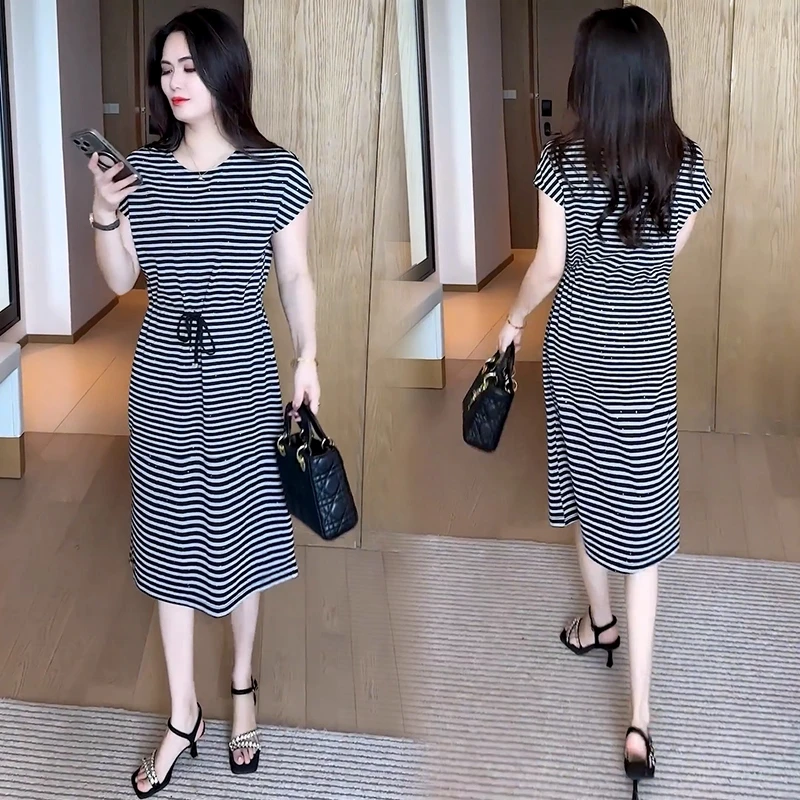 时尚条纹连衣裙女2025夏季新款洋气显瘦收腰抽绳短袖中长款休闲裙