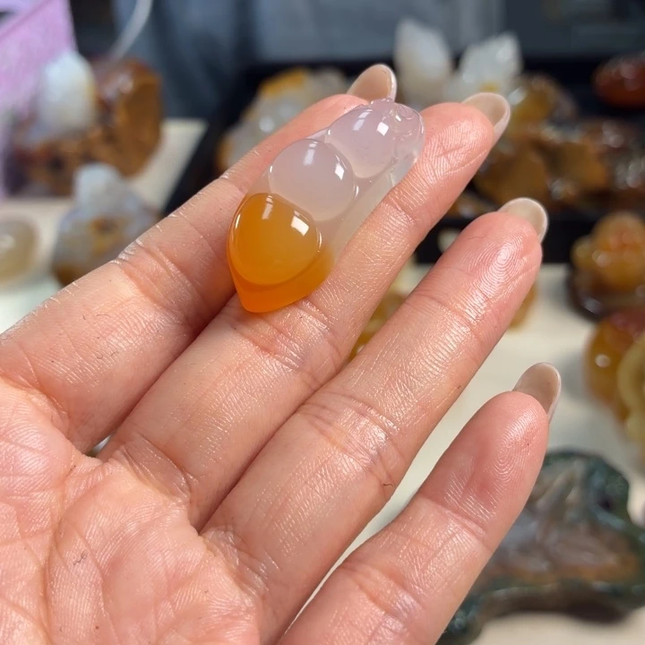 未镶嵌颈饰玛瑙/玉髓