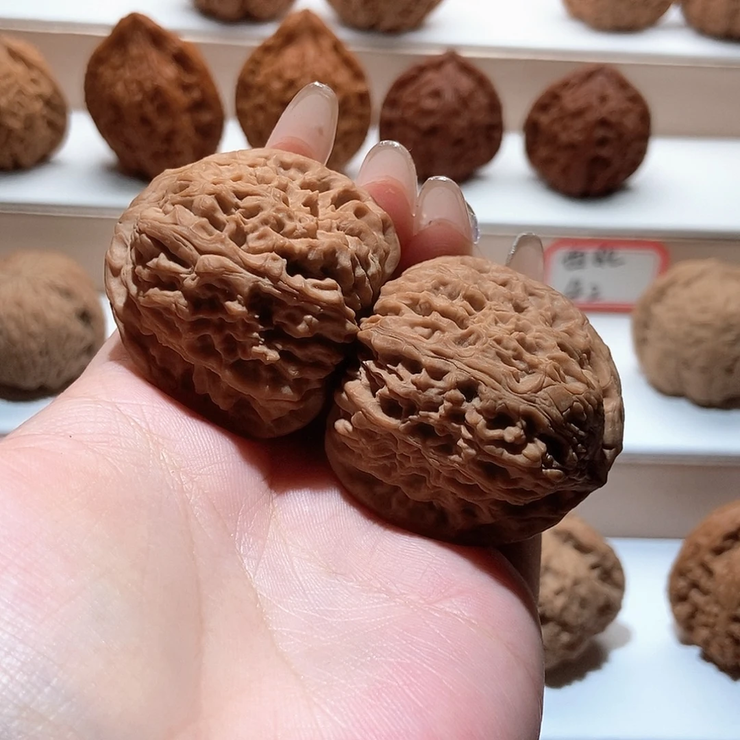 文玩核桃吊坠40南疆