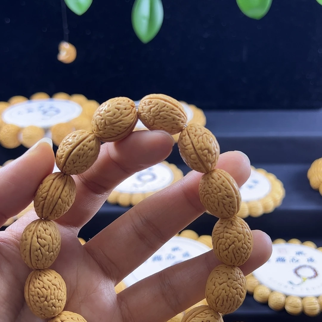 能****桃核手串钱袋子野生桃核手串