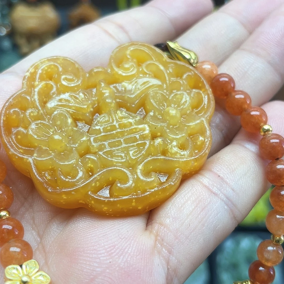 蛇纹石玉未镶嵌颈饰