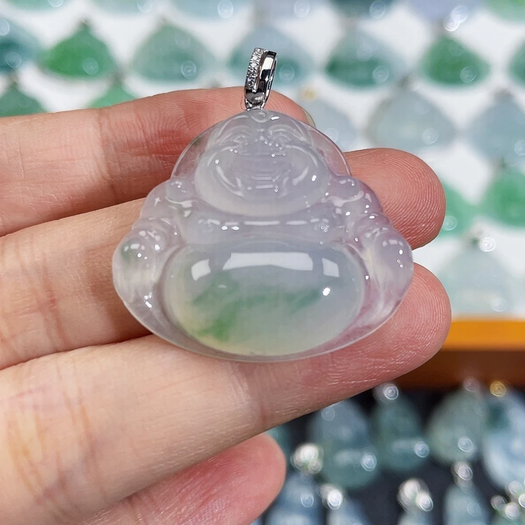 翡翠18K金镶嵌颈饰吊坠