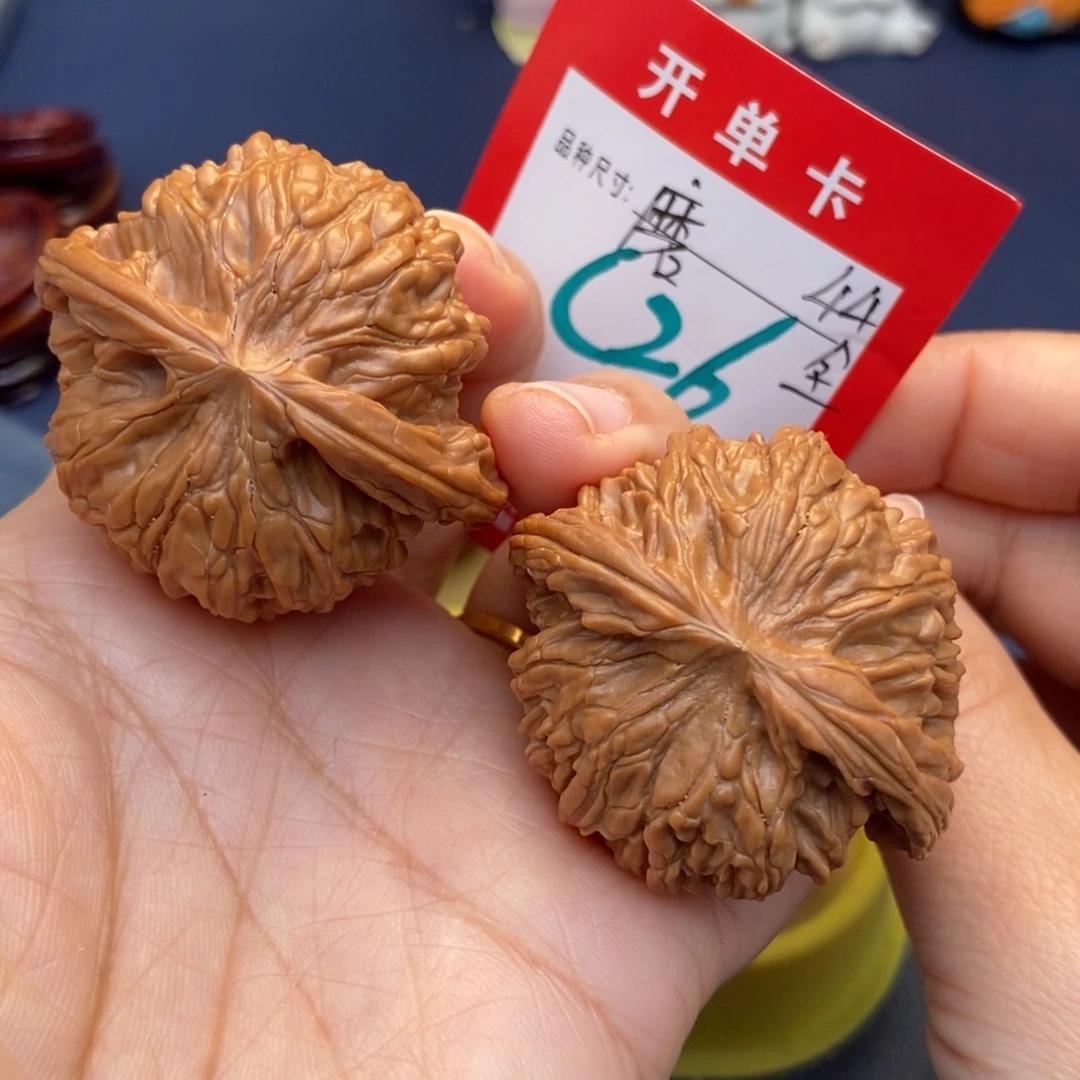 文玩核桃吊坠文玩核桃