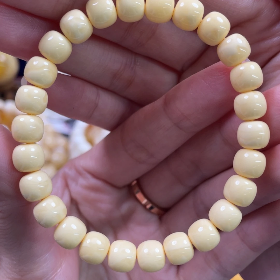 琥珀未镶嵌裸石琥珀蜜蜡