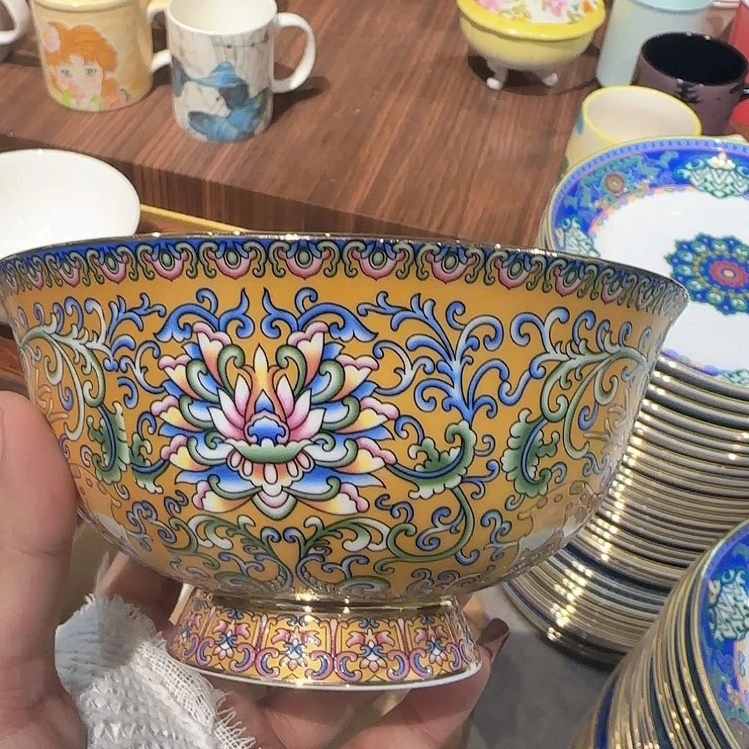 骨瓷骨瓷珐琅彩工艺