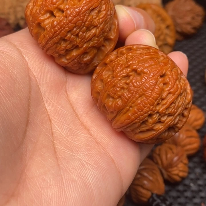 吊坠文玩核桃秦岭野生18