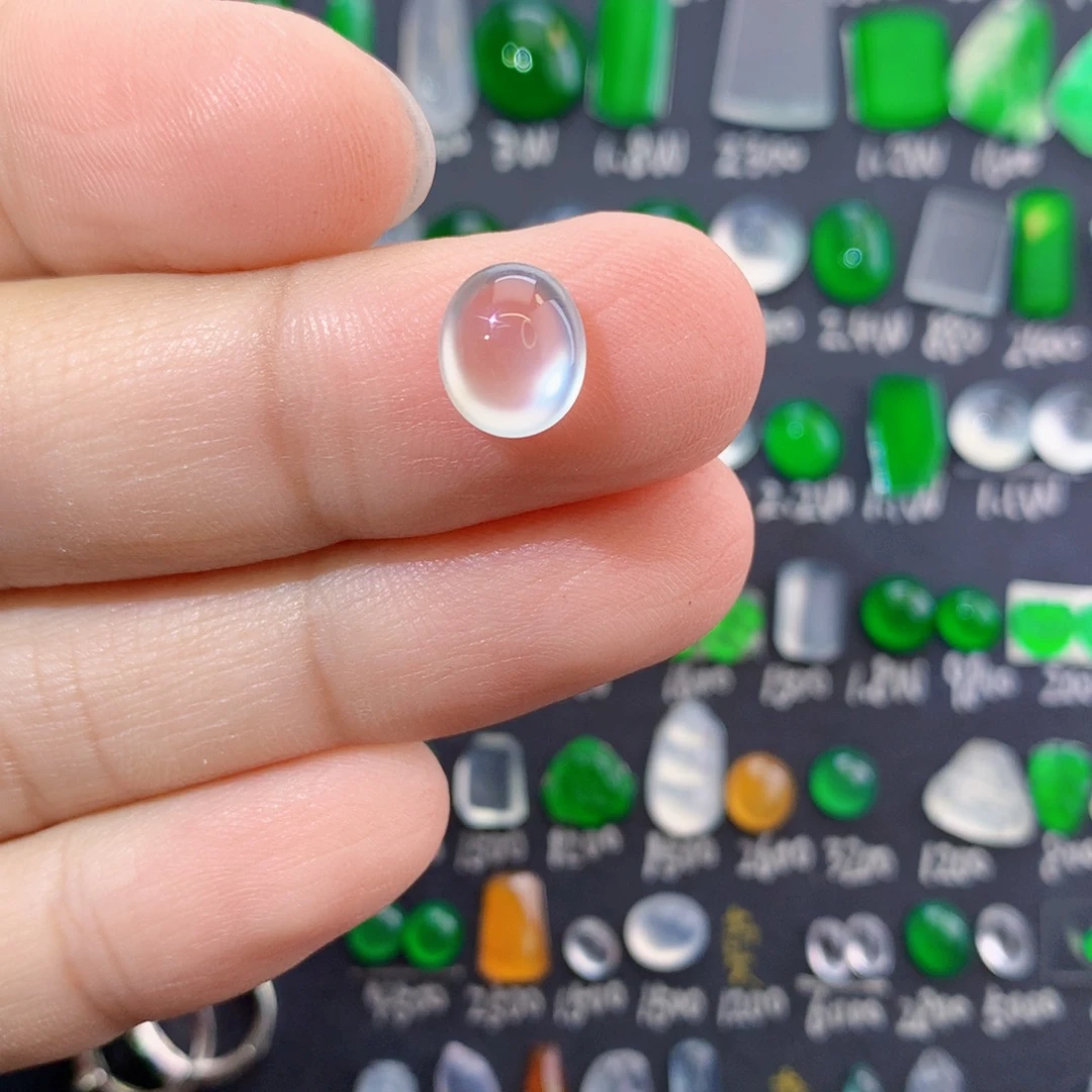 翡翠未镶嵌颈饰天然翡翠玉石蛋面