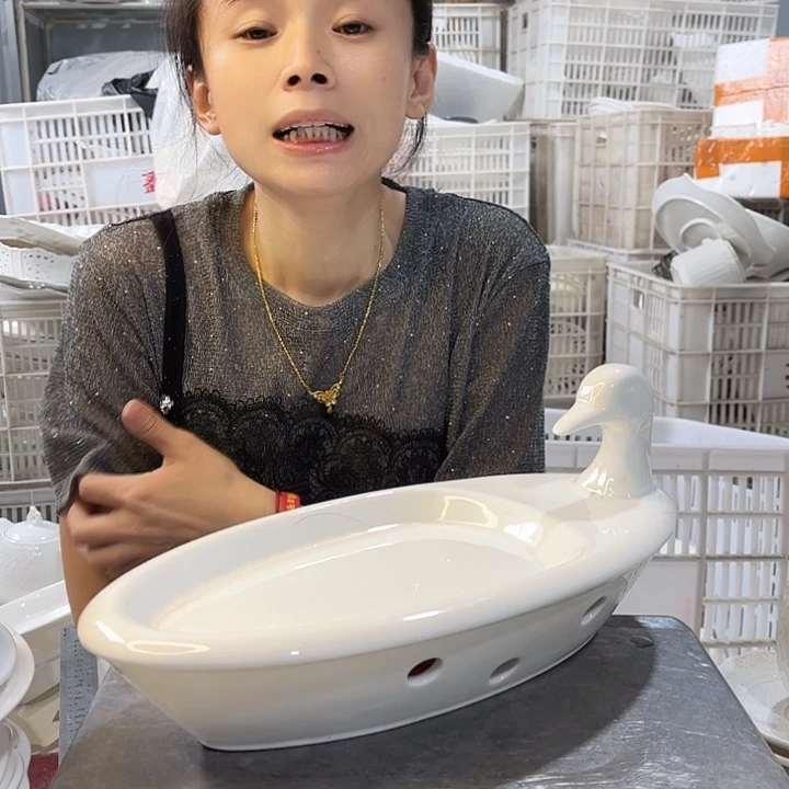 碟一套微瑕产品介意勿拍……