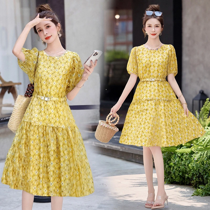 法式气质碎花连衣裙女夏款轻薄收腰显瘦超好看印花高级感中长裙子