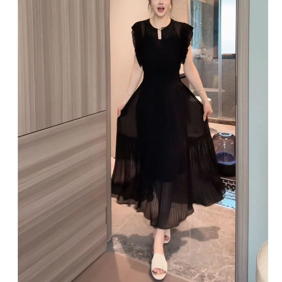 时尚气质法式优雅风收腰显瘦连衣裙夏季新款2025短袖百搭中长款裙