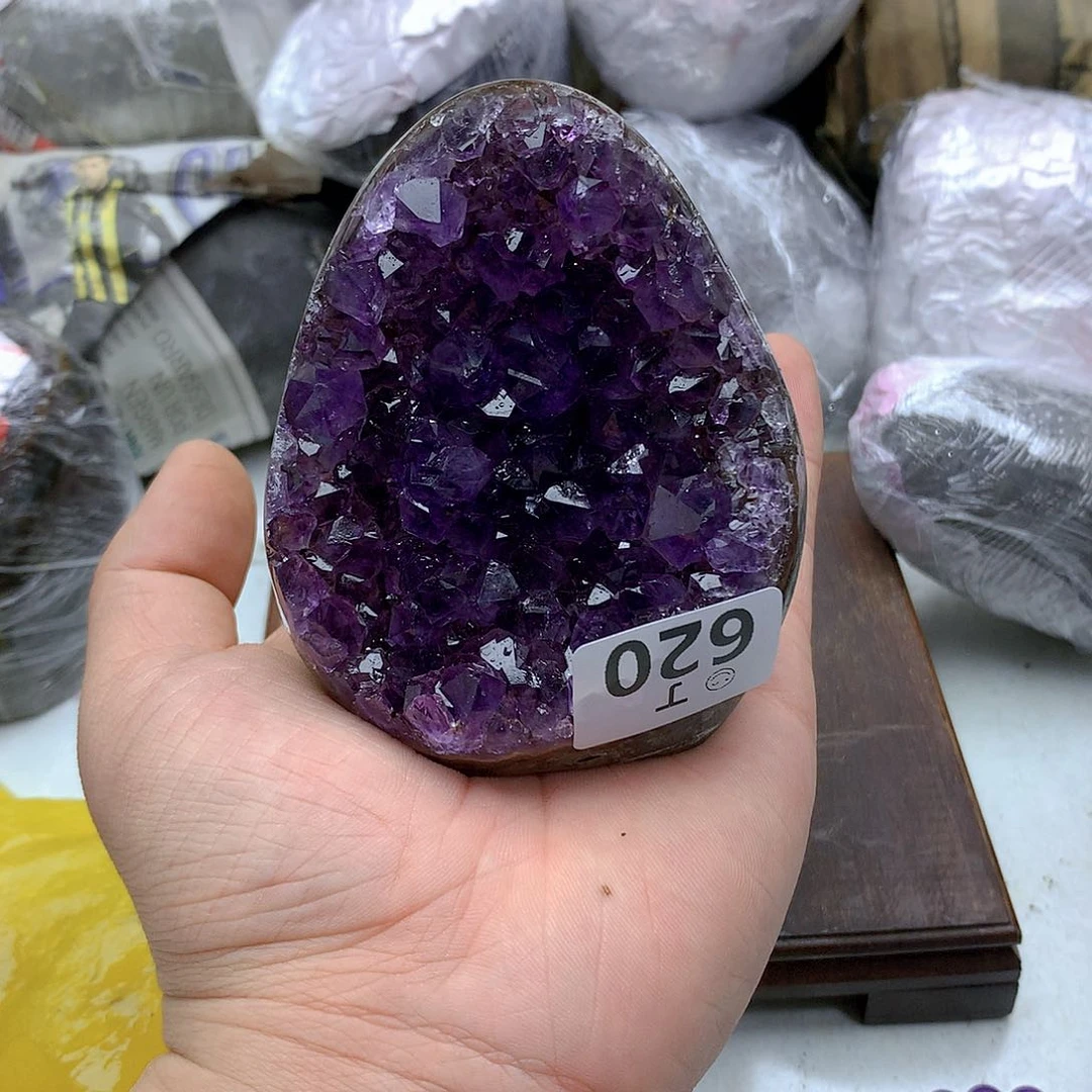紫晶大型摆件（非配饰）未镶嵌