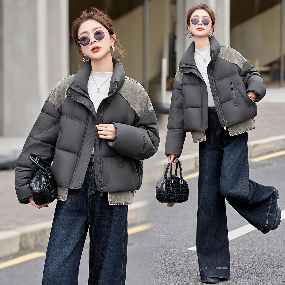 韩系牛仔拼接立领羽绒服女2025冬季新款休闲时尚白鸭绒面包服外套