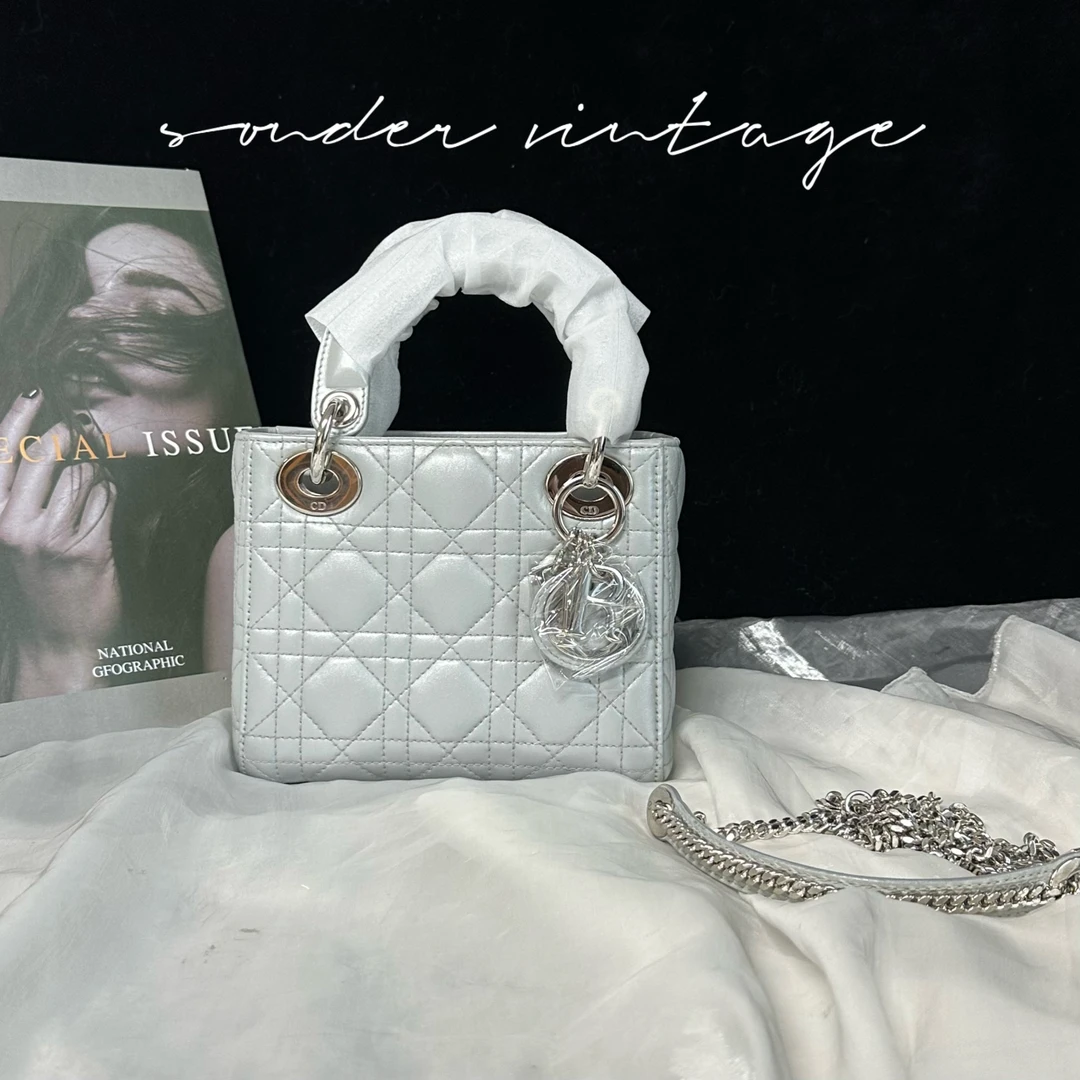95新 DIOR/迪奥 dior科技布三格戴妃包浅灰色