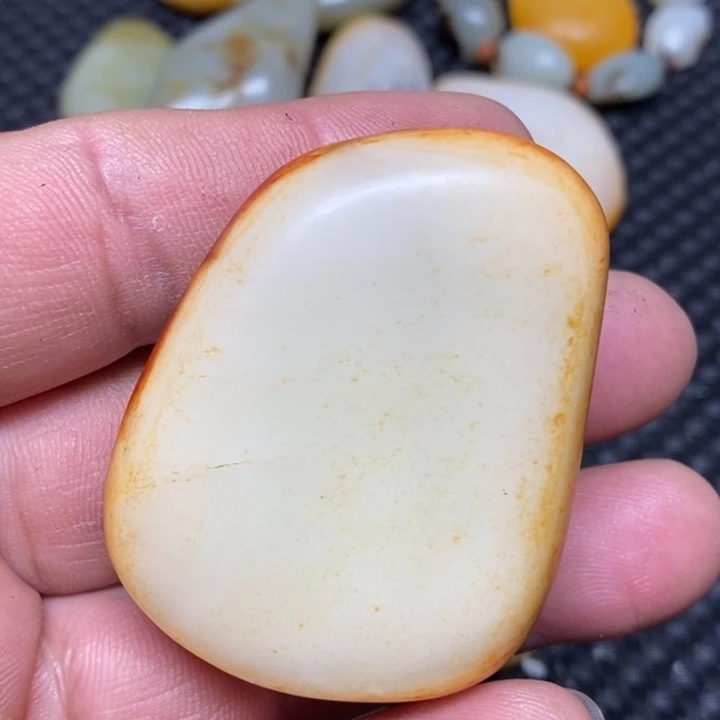 和田玉珠宝奇石未镶嵌