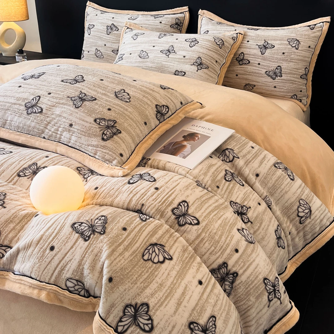 富安娜加厚牛奶绒雕花四件套冬季双面珊瑚绒床单被套床上用品床笠