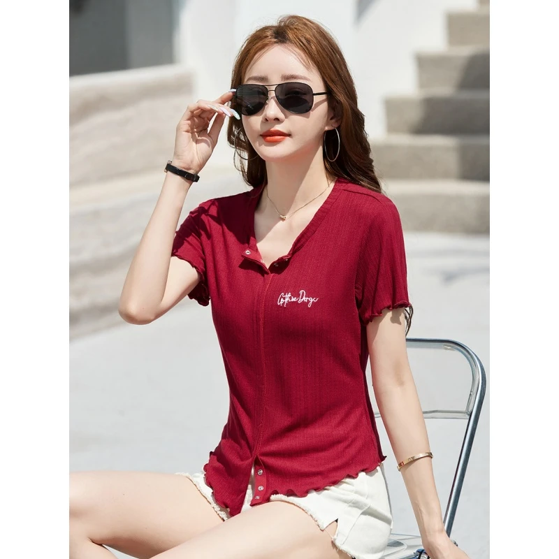 密边隐藏式纽扣V领刺绣弹力修身减龄女装T恤衫2025夏季小开衫女士