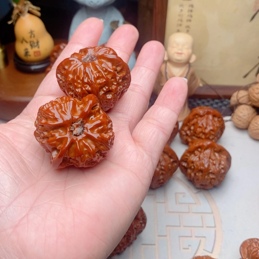 吊坠文玩核桃强****8宫灯