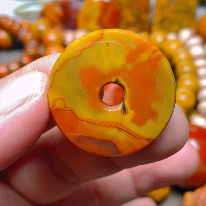 玛瑙/玉髓未镶嵌吊坠