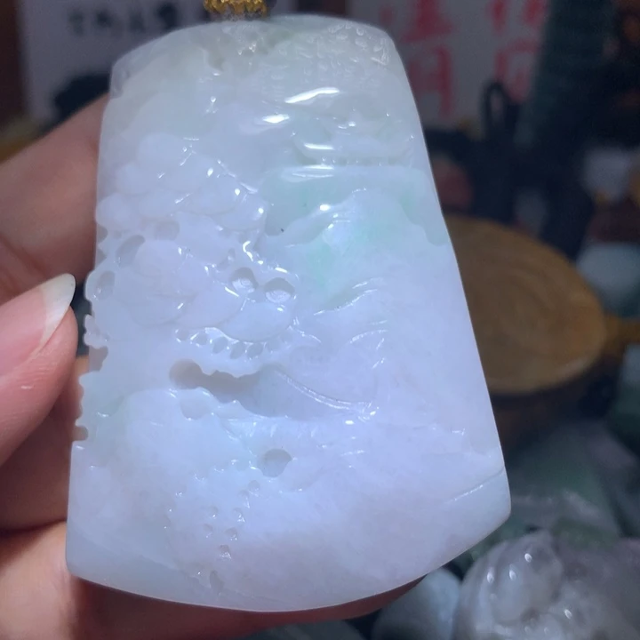 翡翠未镶嵌颈饰保真天然A货翡翠