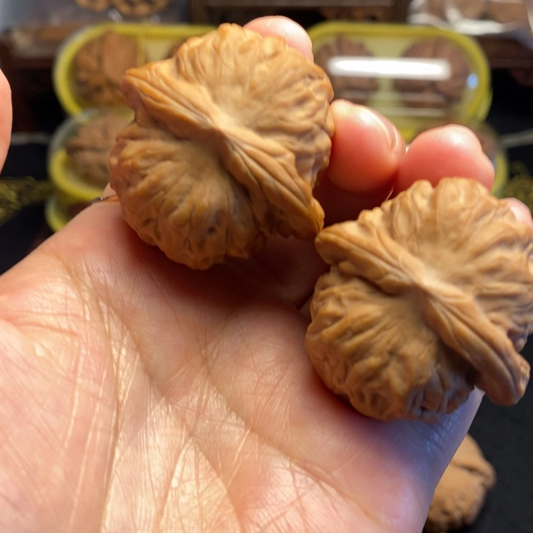 桃核把件石门元宝38