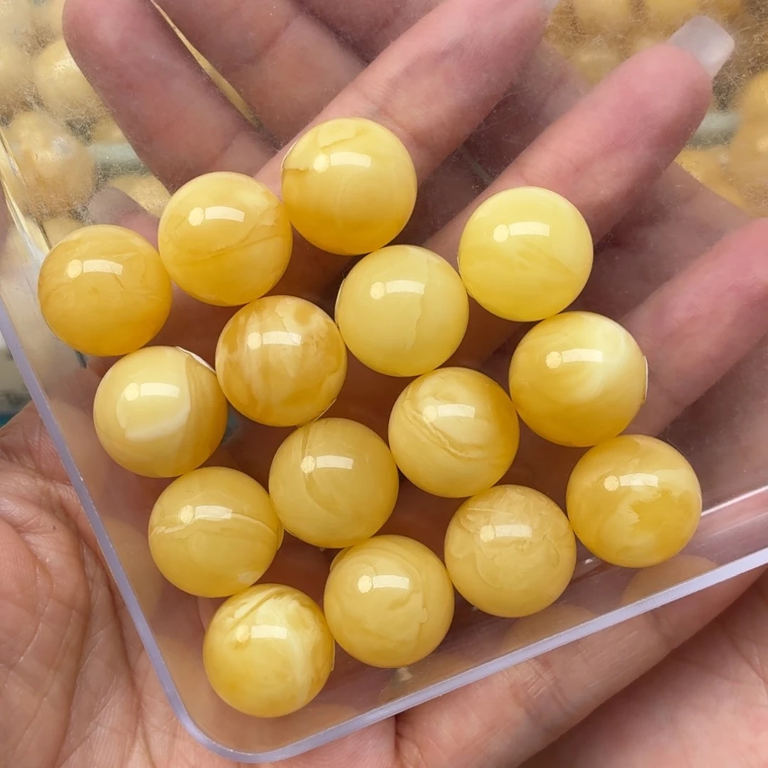 ****姆未镶嵌蜜蜡裸石16+蜜蜡手串