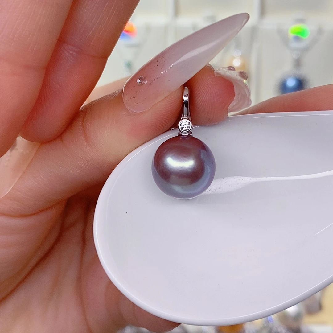 赵***鸭吊坠(赠链)淡水珍珠银S925镶嵌13➕