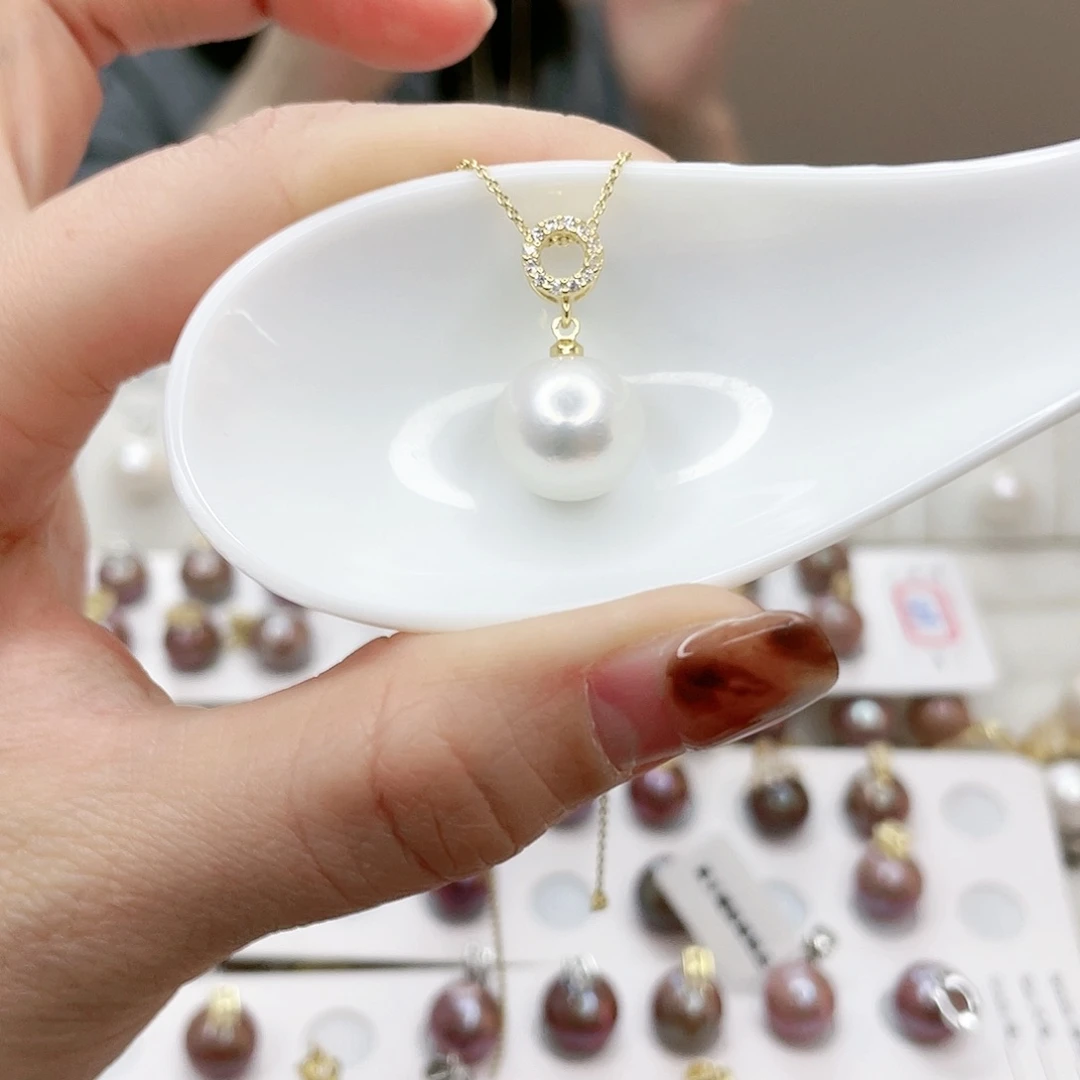 淡水珍珠颈饰未镶嵌