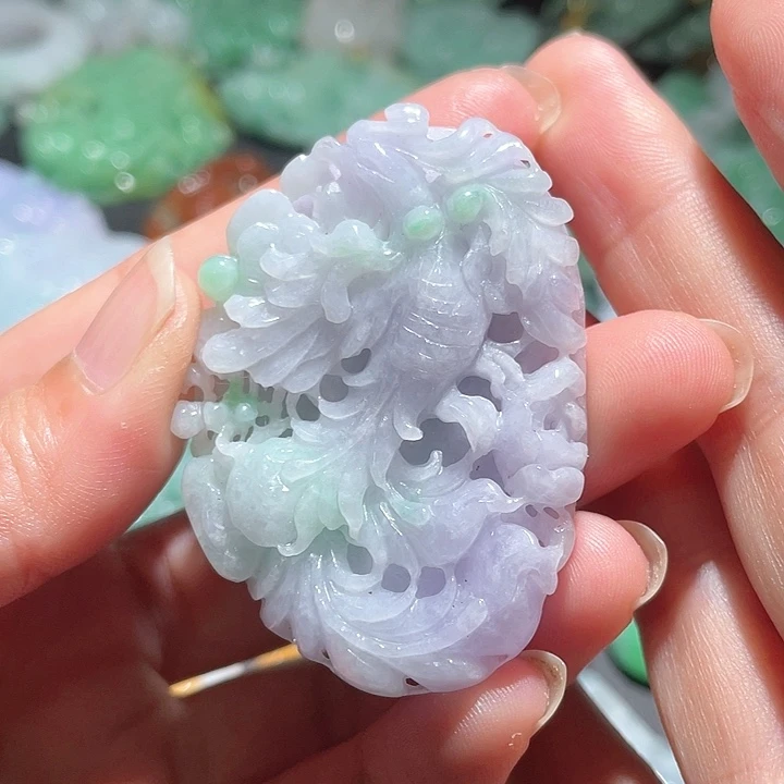 颈饰未镶嵌翡翠天