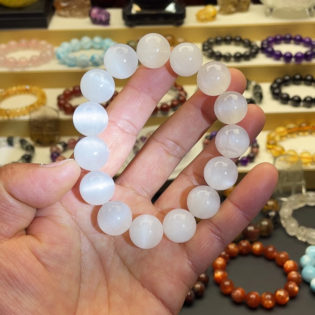 水晶手链未镶嵌白兔毛手链