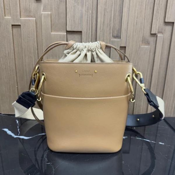 95新/蔻依/市场价12500/包包/250220MM0017