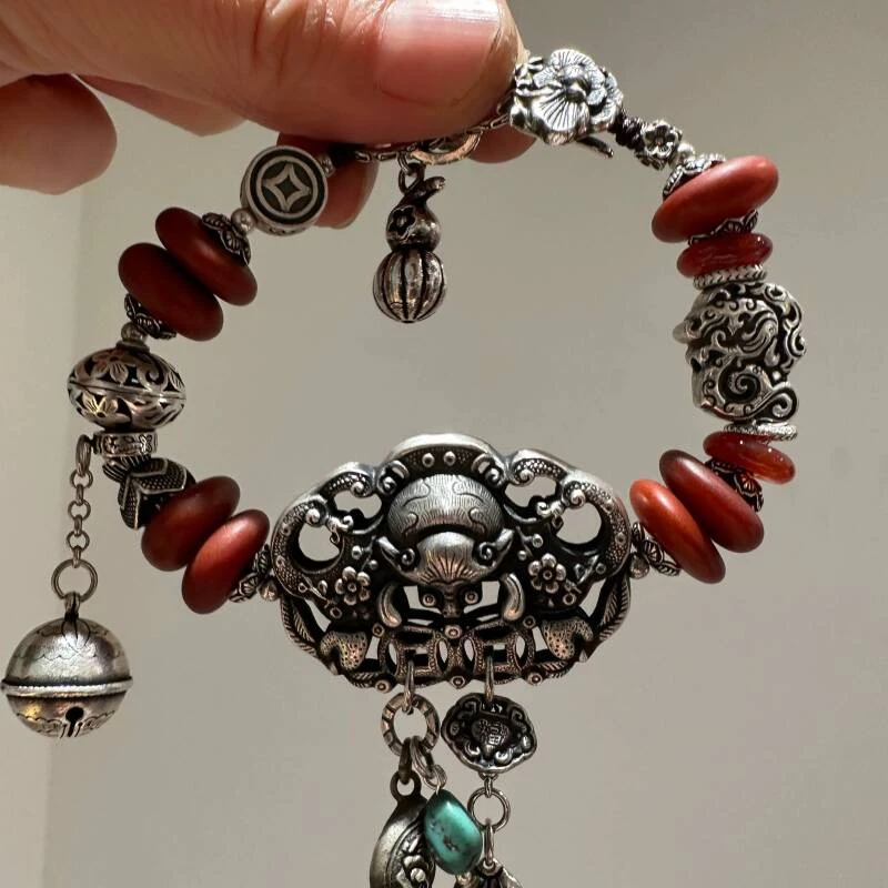 S11967 <非晚>S925银蜜蜡随松石玛瑙蝙蝠牡丹花葫芦铃铛铜钱手链