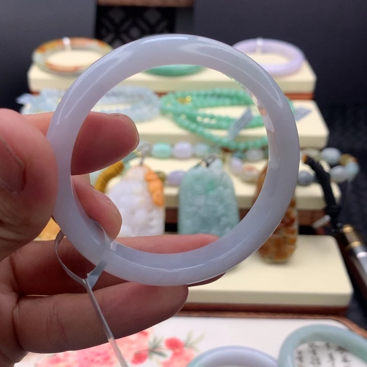 翡翠未镶嵌手镯手镯