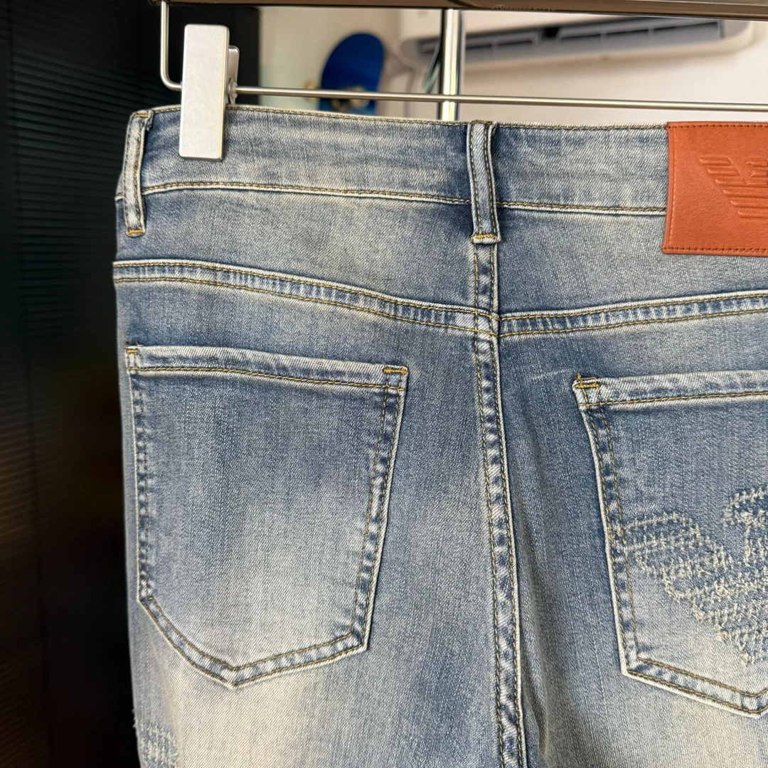 2025新款修身小直筒牛仔裤6529